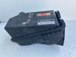 Toyota Avensis T220 Air filter box 