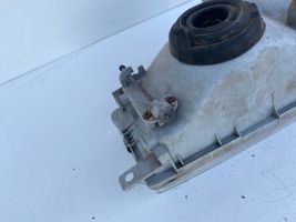 Toyota Corolla E90 Faro/fanale 082121140