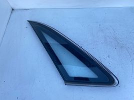 Toyota Carina T170 Finestrino/vetro retro 