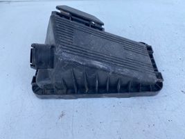 Toyota Carina T170 Ilmansuodattimen kotelon kansi 1770564120