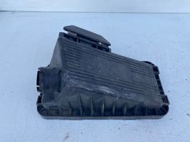 Toyota Carina T170 Couvercle du boîtier de filtre à air 1770564120