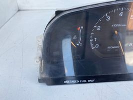 Toyota Carina T170 Compteur de vitesse tableau de bord 832002B490