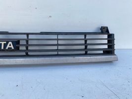 Toyota Corolla E80 Maskownica / Grill / Atrapa górna chłodnicy 5310112600