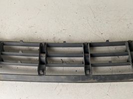 Ford Mondeo MK I Front bumper lower grill 93BB17B968BD