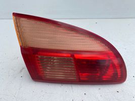 Toyota Avensis T220 Tailgate rear/tail lights 89022026