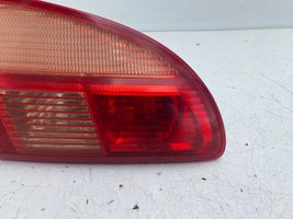 Toyota Avensis T220 Tailgate rear/tail lights 89022026