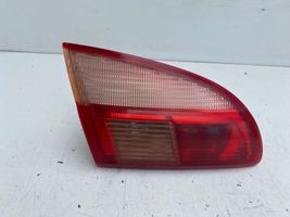 Toyota Avensis T220 Tailgate rear/tail lights 89022026