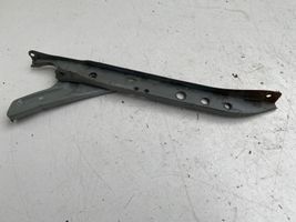 Toyota Avensis T220 Staffa del pannello di supporto del radiatore 