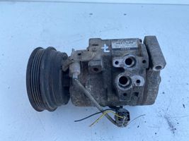 Toyota Avensis T220 Ilmastointilaitteen kompressorin pumppu (A/C) 4472203435