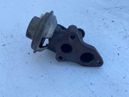 Toyota Avensis T220 EGR-venttiili 2580027010