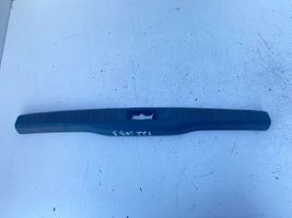 Toyota Avensis T220 Rivestimento di protezione sottoporta del bagagliaio/baule 5838705050