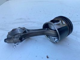 Toyota Avensis T220 Piston avec bielle 