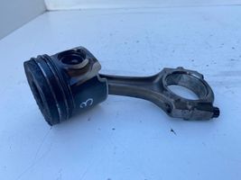 Toyota Avensis T220 Piston with connecting rod 