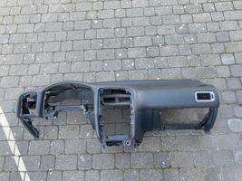 Toyota Avensis T220 Kojelauta 5595005030