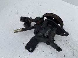 Nissan Pathfinder R51 Pompe de direction assistée 67253388