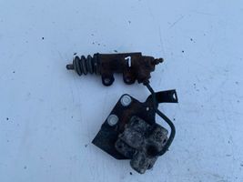 Toyota Corolla Verso E121 Clutch slave cylinder 