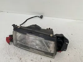 Mazda 323 Lampa przednia 11061303