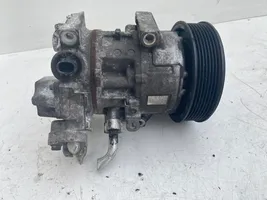 Toyota Avensis T250 Ilmastointilaitteen kompressorin pumppu (A/C) 4472601745