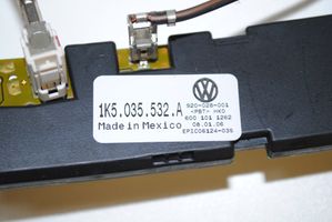 Volkswagen Jetta III GPS-pystyantenni 1K5035532A