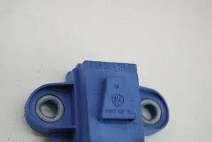 Volkswagen Jetta III Airbag deployment crash/impact sensor 1K0955557A
