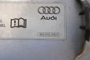 Audi A4 S4 B7 8E 8H Uszczelka wlewu paliwa 4E0010376R