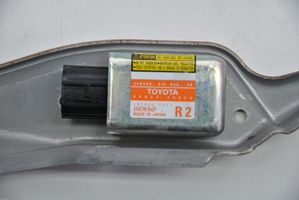 Lexus GS 300 350 430 450H Датчик удара надувных подушек 8983330020