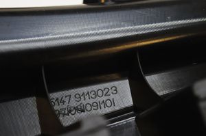 BMW 7 F01 F02 F03 F04 Комплект обшивки порога (внутренний) 9113024