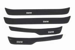 BMW 3 E90 E91 Zestaw listew progowych (wewnętrznych) 7060285