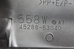 Lexus RC Ohjauspyörän pylvään verhoilu 4528653040