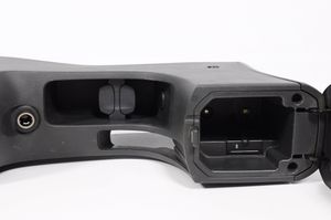 Chevrolet Cruze Center console 