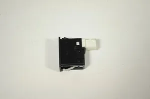 BMW X1 F48 F49 Câble adaptateur AUX 6820397