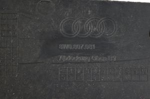 Audi A4 S4 B9 Osłona chłodnicy 8W0807081