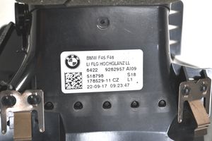 BMW 2 F45 Dysze / Kratki nawiewu deski rozdzielczej 9262957