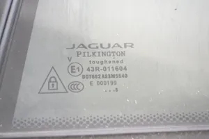 Jaguar XE Galinis šoninis kėbulo stiklas GX7325829A