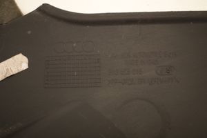 Audi A5 Protection inférieure latérale 8W6825215