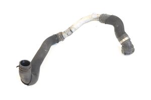 Saab 9-3 Ver2 Tubo flessibile del liquido di raffreddamento del motore 8K0121071C