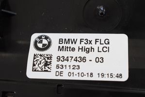 BMW 4 F36 Gran coupe Kojelaudan tuuletussuuttimen suojalista 9347436