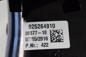 BMW X5 F15 Dysze / Kratki nawiewu deski rozdzielczej 9252649