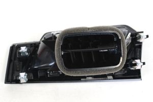 BMW X1 F48 F49 Kojelaudan tuuletussuuttimen suojalista 9292739