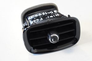 Mini Cooper Countryman F60 Воздушная решётка окна 9332764