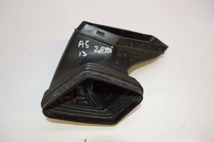 Audi A5 8T 8F Prowadnica powietrza intercoolera 8K0129739A