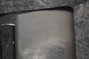 Audi TT TTS RS Mk3 8S Element deski rozdzielczej / dół 8S2863076A
