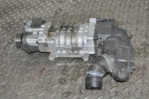 Volkswagen Polo V 6R Kompresors 03C276