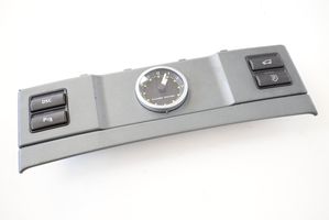 Land Rover Range Rover L322 Horloge YFB000092