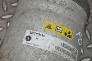 Jeep Grand Cherokee Przedni amortyzator zawieszenia pneumatycznego 68231889AA