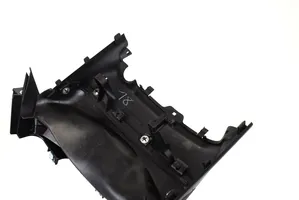 Maserati Levante Garniture de colonne de volant 670043352