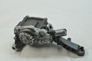 Mercedes-Benz S W222 Oil pump A64218115015000