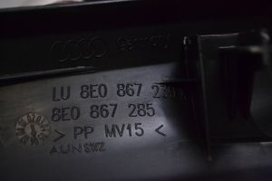 Audi A4 S4 B7 8E 8H Rivestimento montante (B) (fondo) 8E0867239A