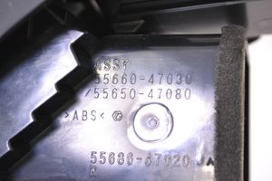 Toyota Prius (XW30) Kojelaudan tuuletussuuttimen suojalista 5566047030