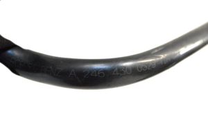 Mercedes-Benz A W176 Conduite de frein A2464300529